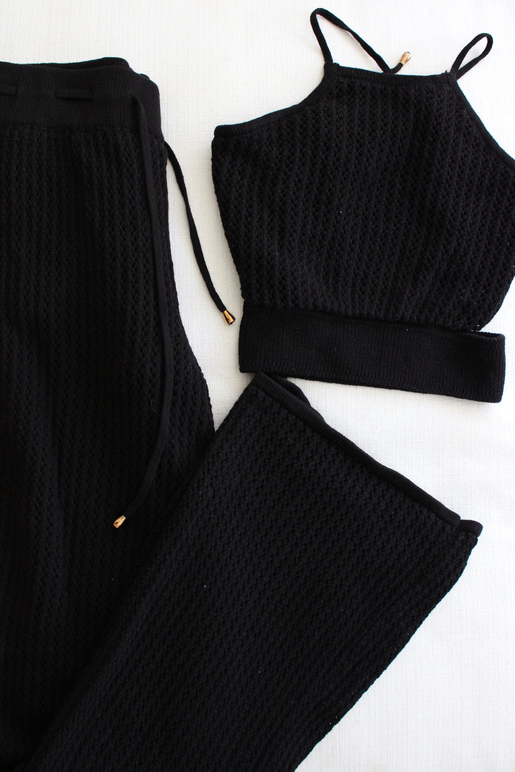 Runaway Crochet Black Beach Set