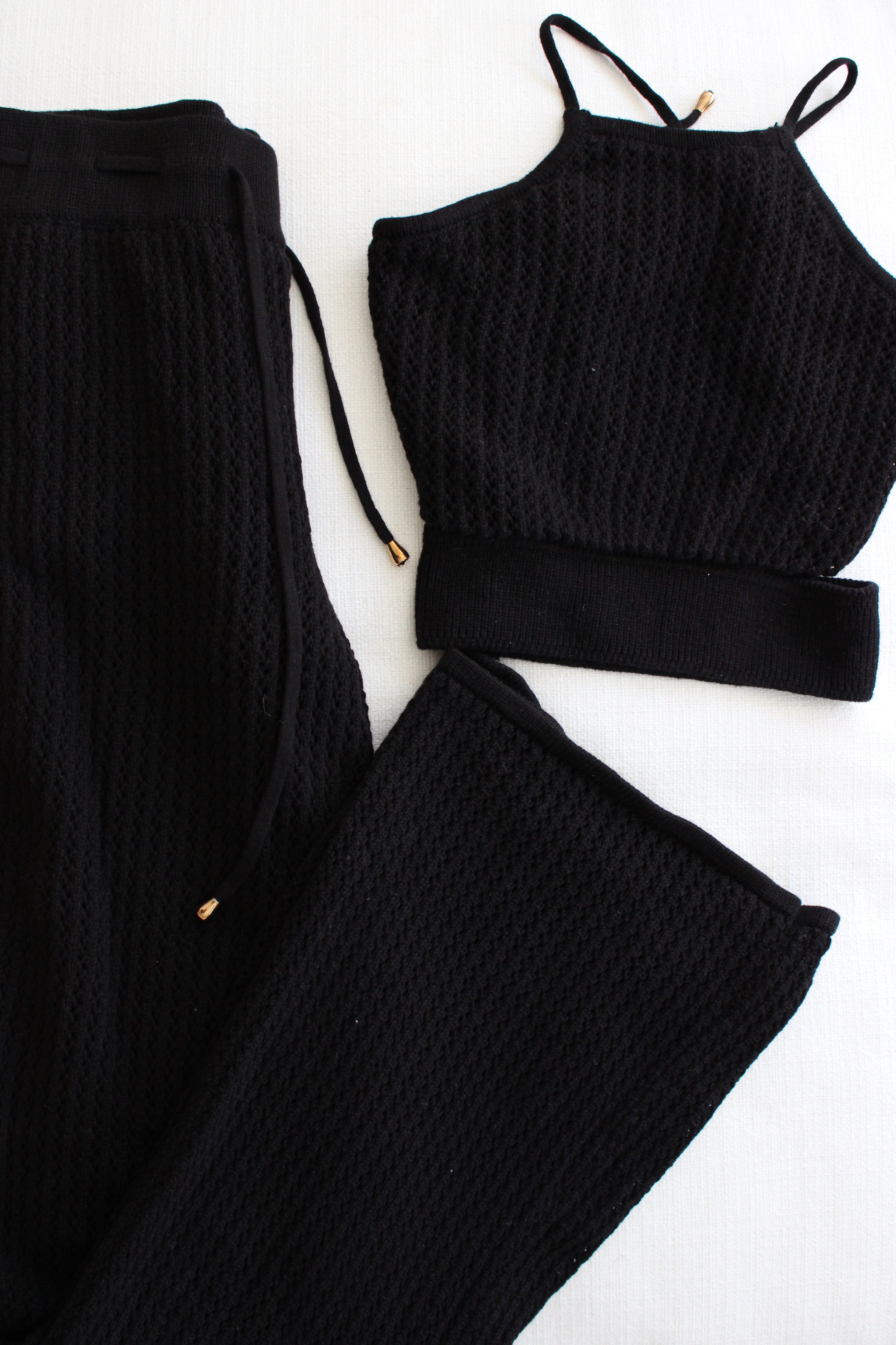 Runaway Crochet Black Beach Set