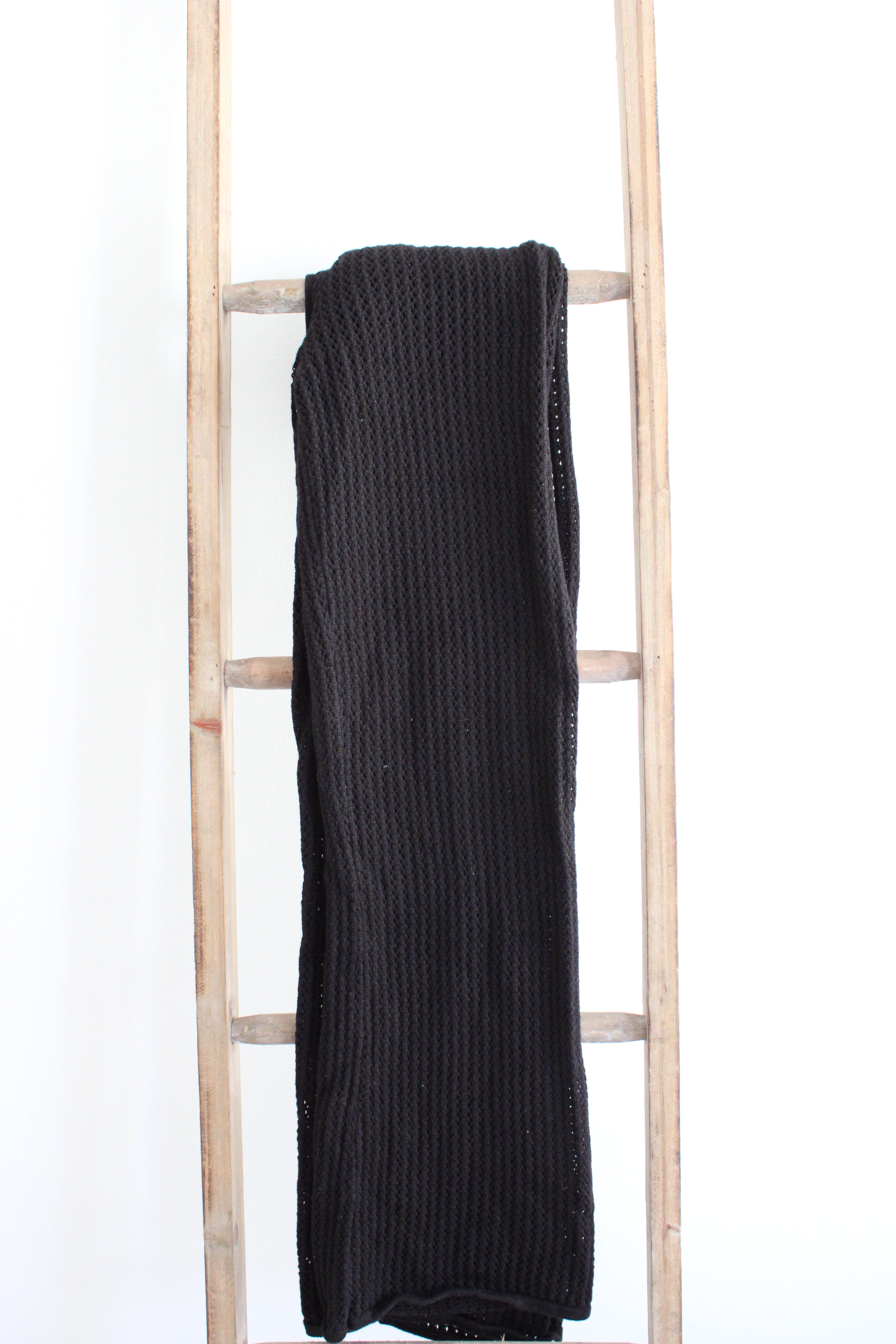 Runaway Crochet Black Beach Set