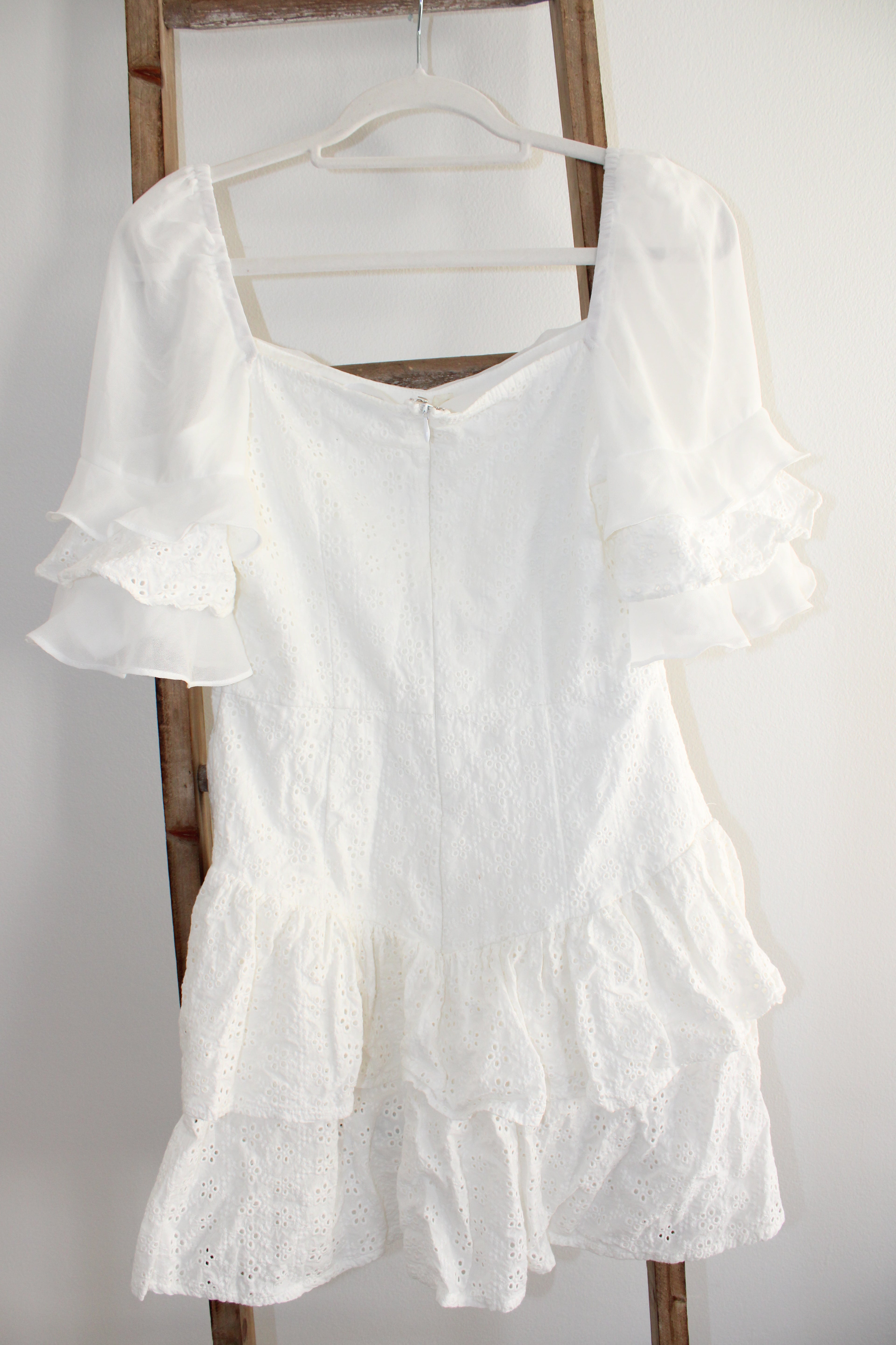 Bisou Bisou White Dress