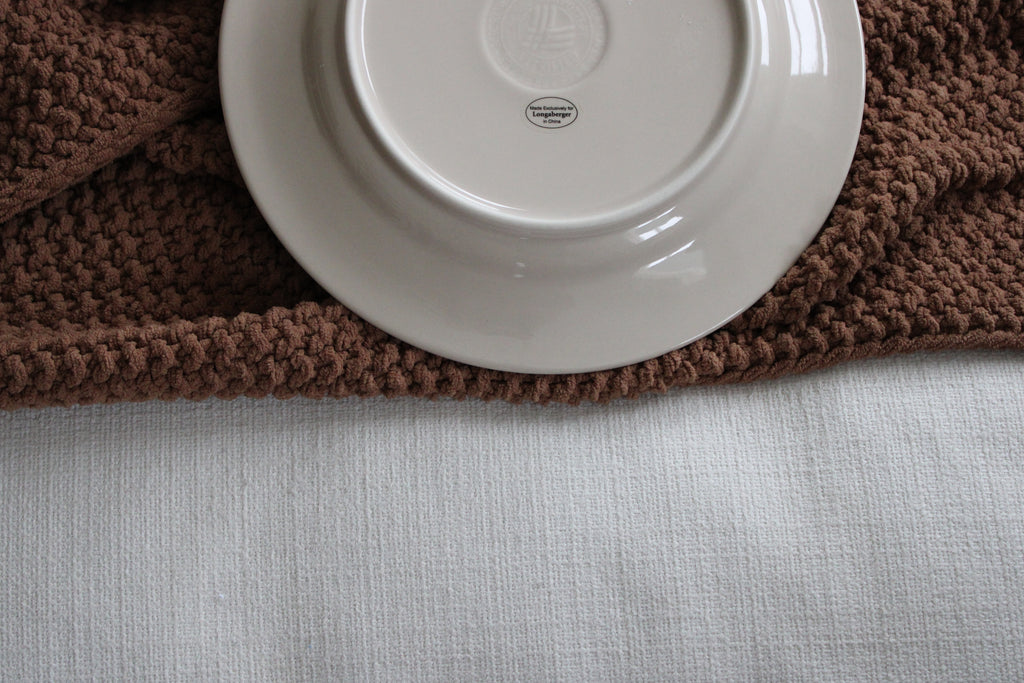 Longaberger Pottery Woven Traditions Heritage Dinner Plates