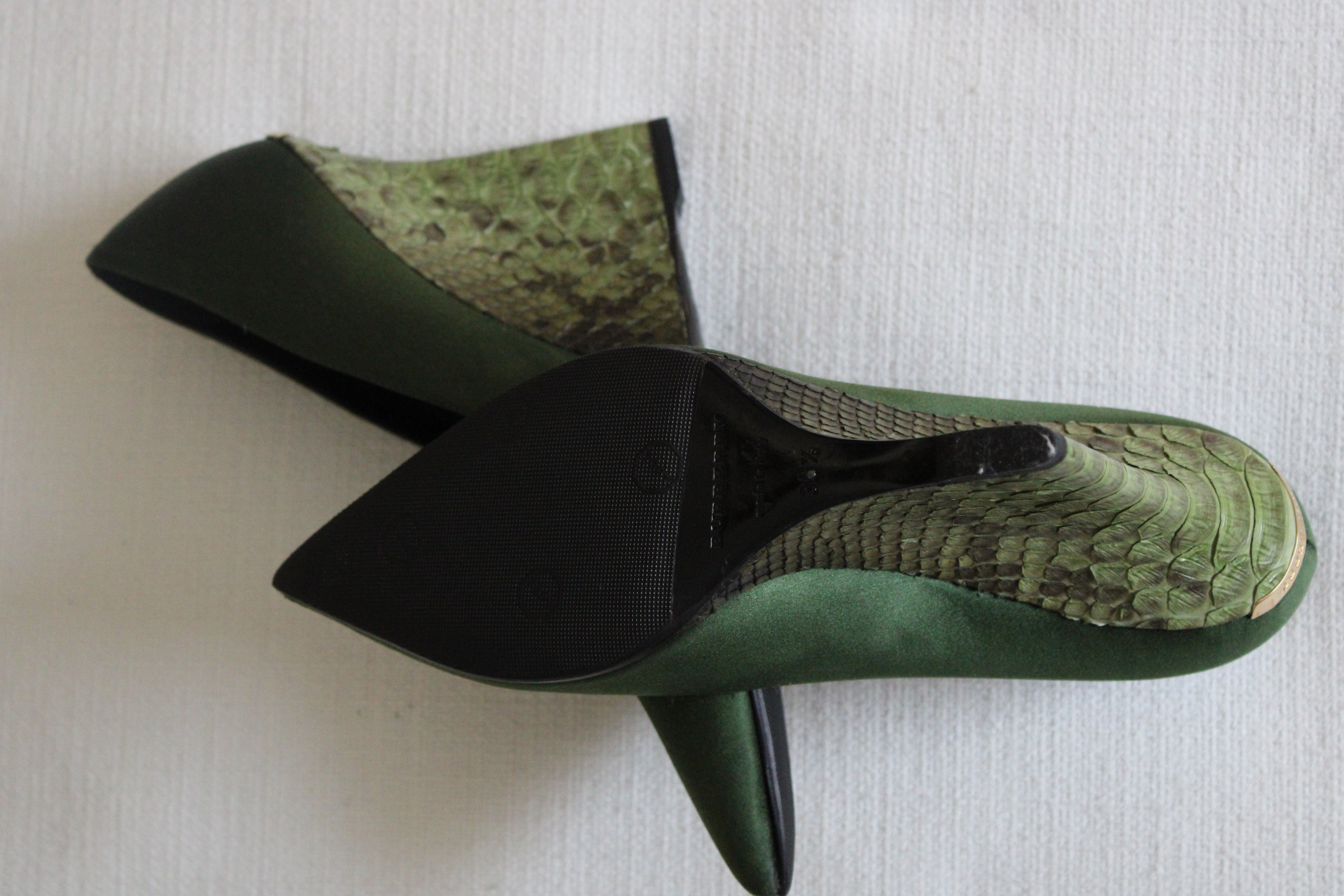 Vintage Burberry Green Wedges