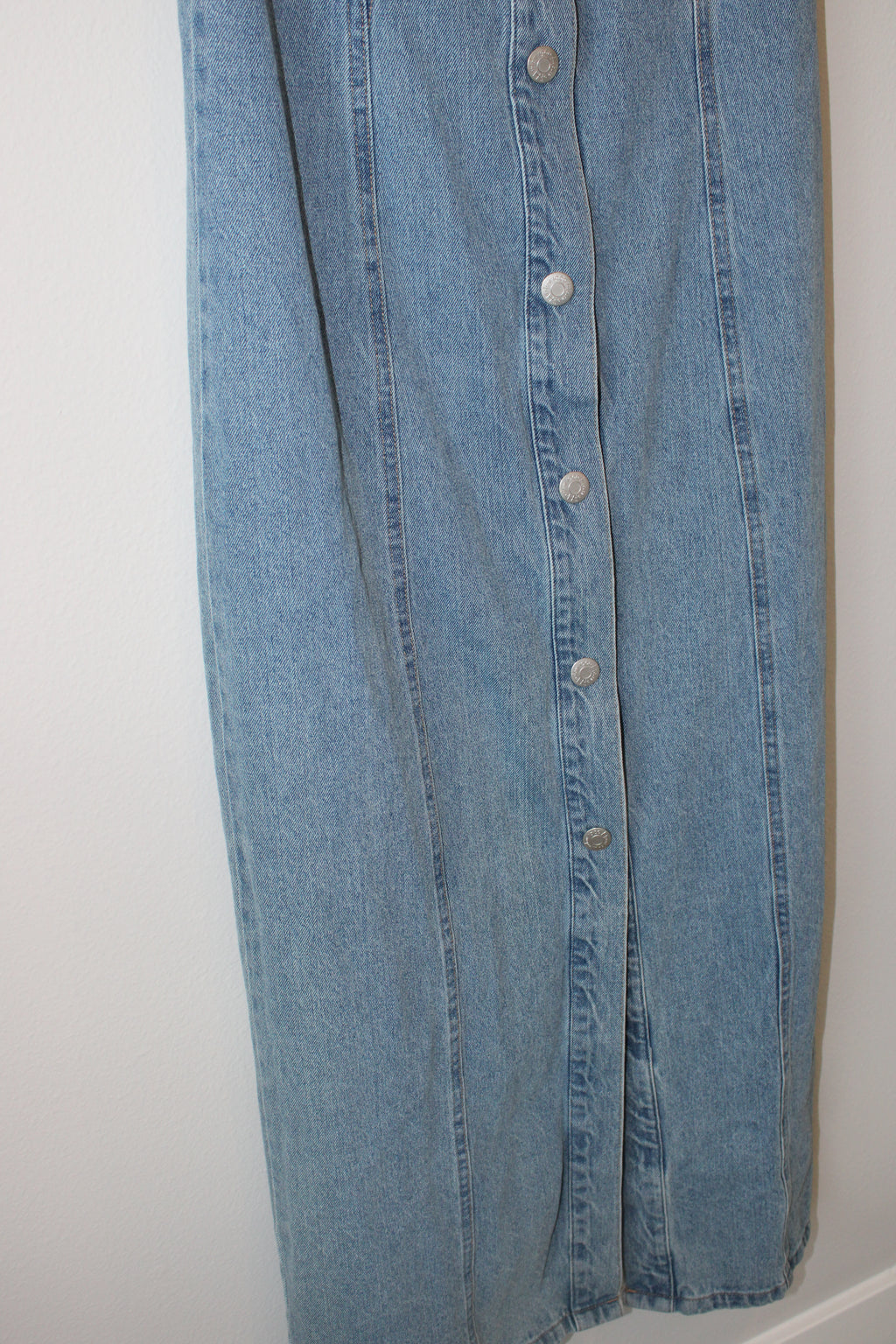 House of Harlow 1960 jean sleeveless button front maxi dress